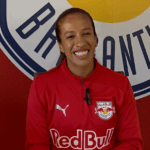Educadora física, advogada e capitã do Bragantino, conheça Stella