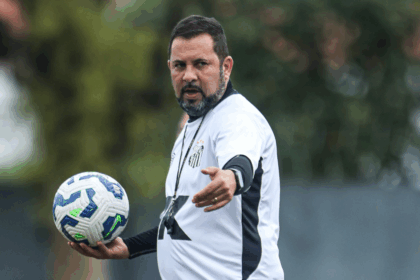 Por vaga na A1, Caio Couto, pede atenção: 'Nada foi conquistado"