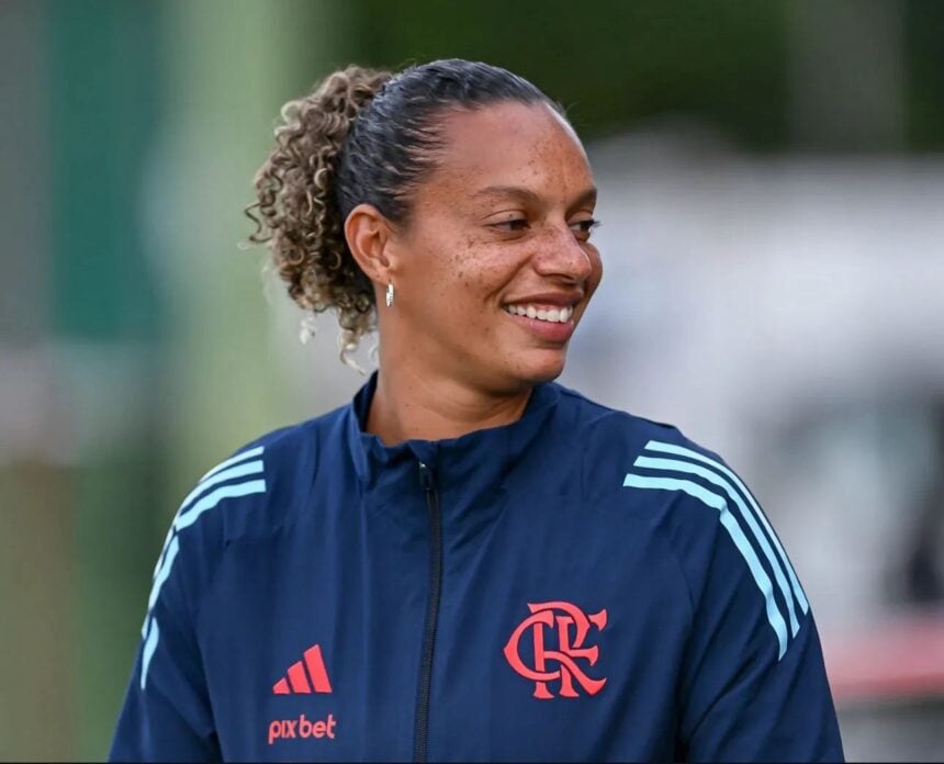 Técnica Rosana Augusto no comendo do Flamengo desde abril (Foto: Reprodução/ Redes Sociais)