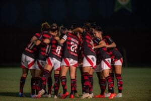 Time do Flamengo no Campeonato Brasileiro (Foto: Flamengo/ Paula Reis)