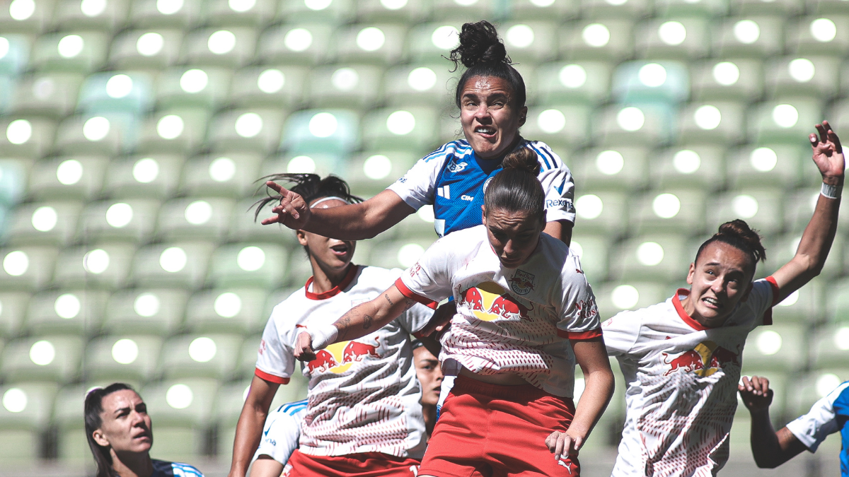 Cruzeiro vence e avança para a semifinal do Brasileirão Feminino