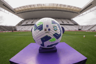 Corinthians e Cruzeiro escalados para a final