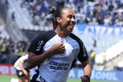 Thaís Ferreira, a guardiã do heptacampeão