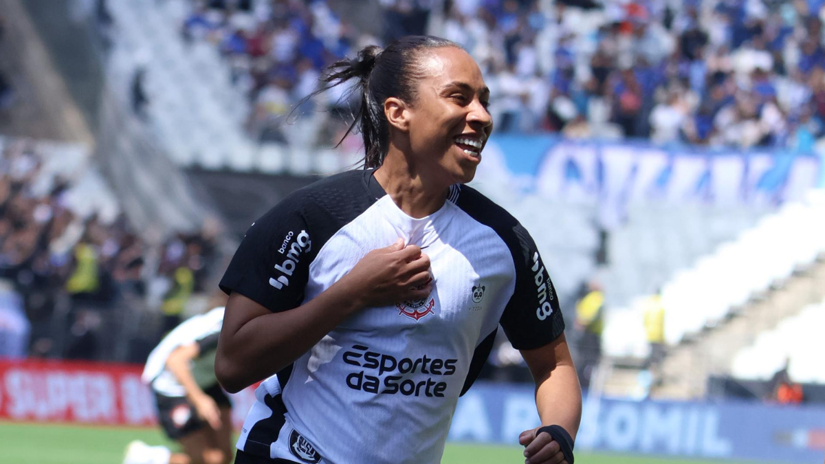 Thaís Ferreira, a guardiã do heptacampeão