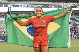Debinha é uma das brasileiras com maior destaque na NWSL