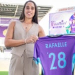 Rafaelle renova contrato até 2028