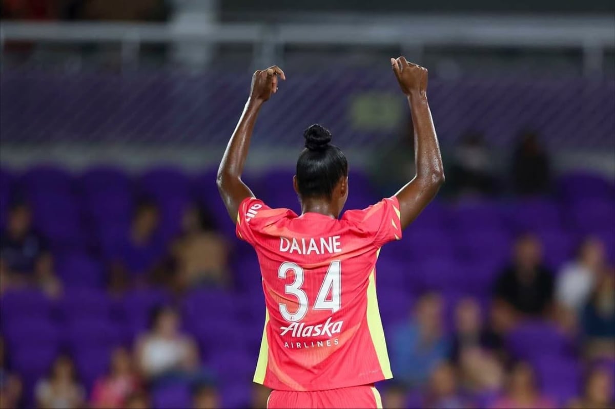 Daiane em busca da final '100% brasileira' na NWSL: Ex-Flamengo e Real Madrid em ação!
