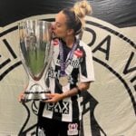 Thaisinha, meia-atacante do Santos, passou por um procedimento cirúrgico no joelho esquerdo.