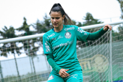 isadora treina no ct palmeiras sp