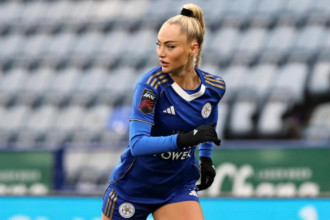 Leicester conta com Alisha Lehmann para sair da crise.