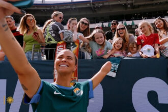 Carson Pickett promoveu um belo encontro na NWSL.