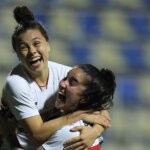 Clara decide San-São e celebra retorno ao São Paulo